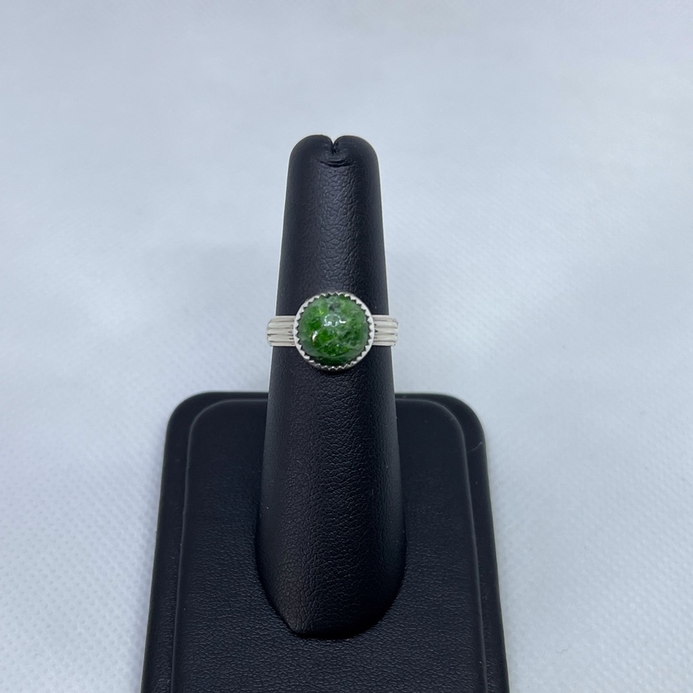 Chrome Diopside Ring Handmade (10mm round)